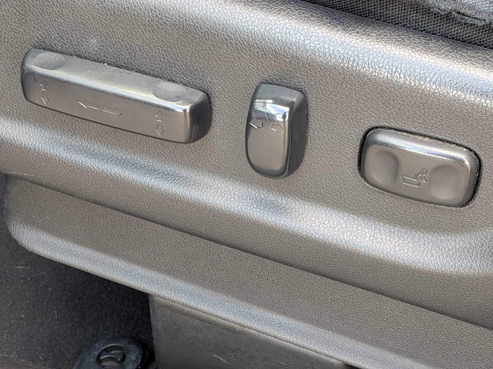 Thumbnail: 2015 Honda CR-V - 16