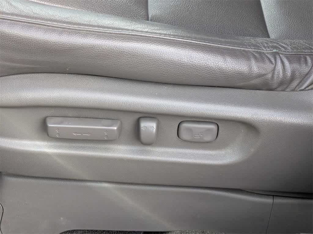 Thumbnail: 2016 Honda Odyssey - 16