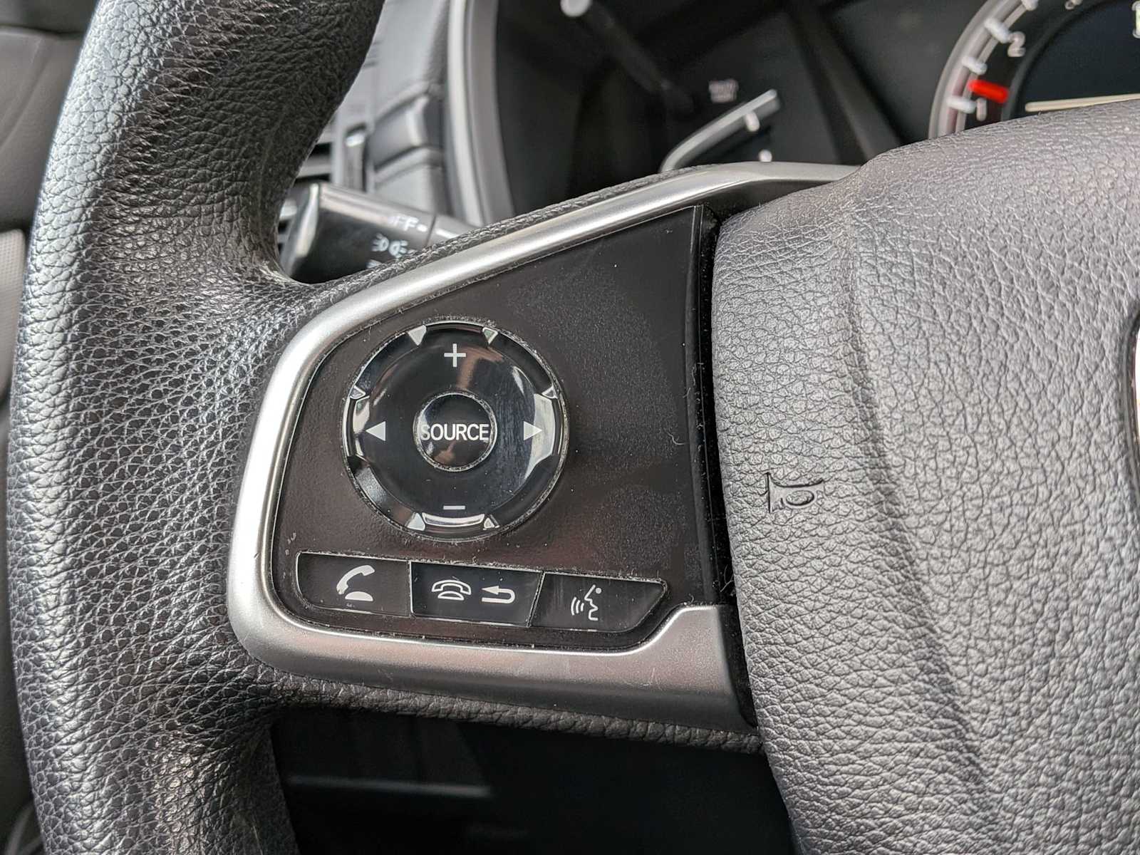 Thumbnail: 2019 Honda CR-V - 21