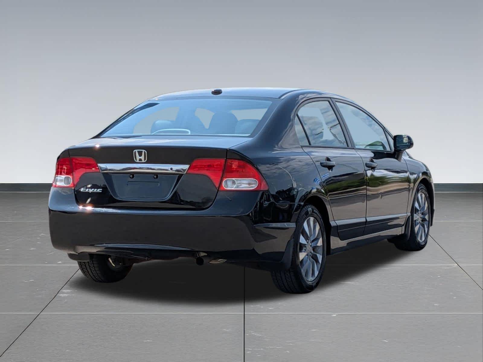 Thumbnail: 2010 Honda Civic - 5