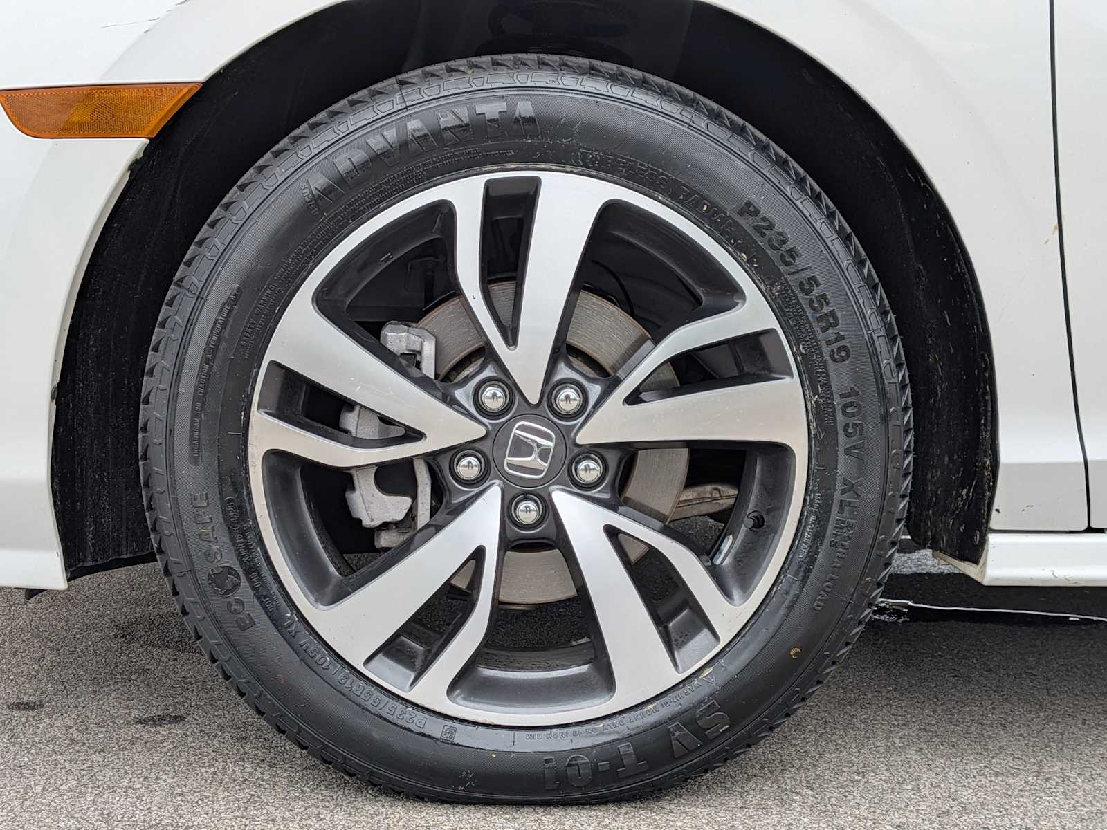 Thumbnail: 2023 Honda Odyssey - 13