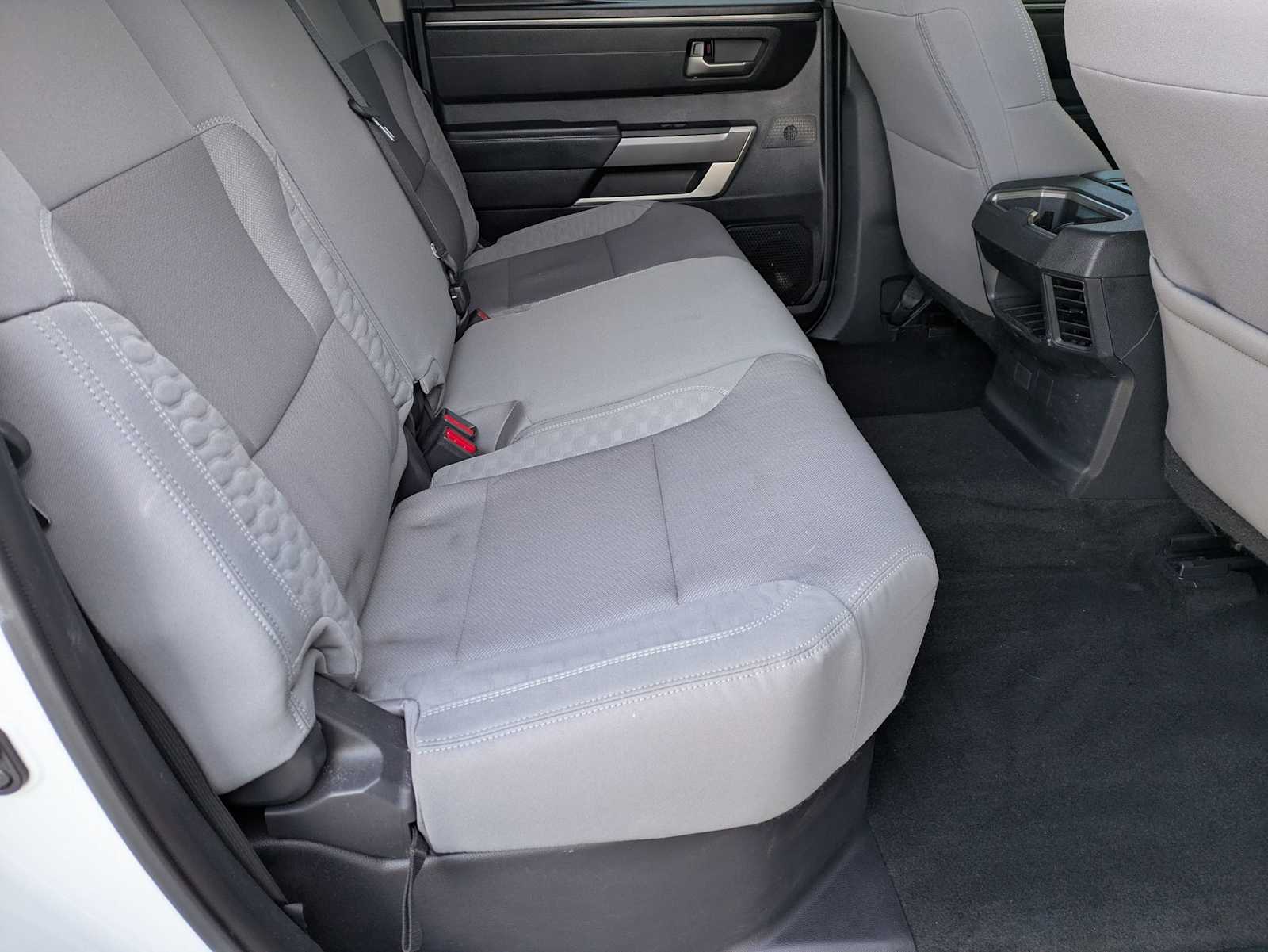 Thumbnail: 2023 Toyota Tundra - 18