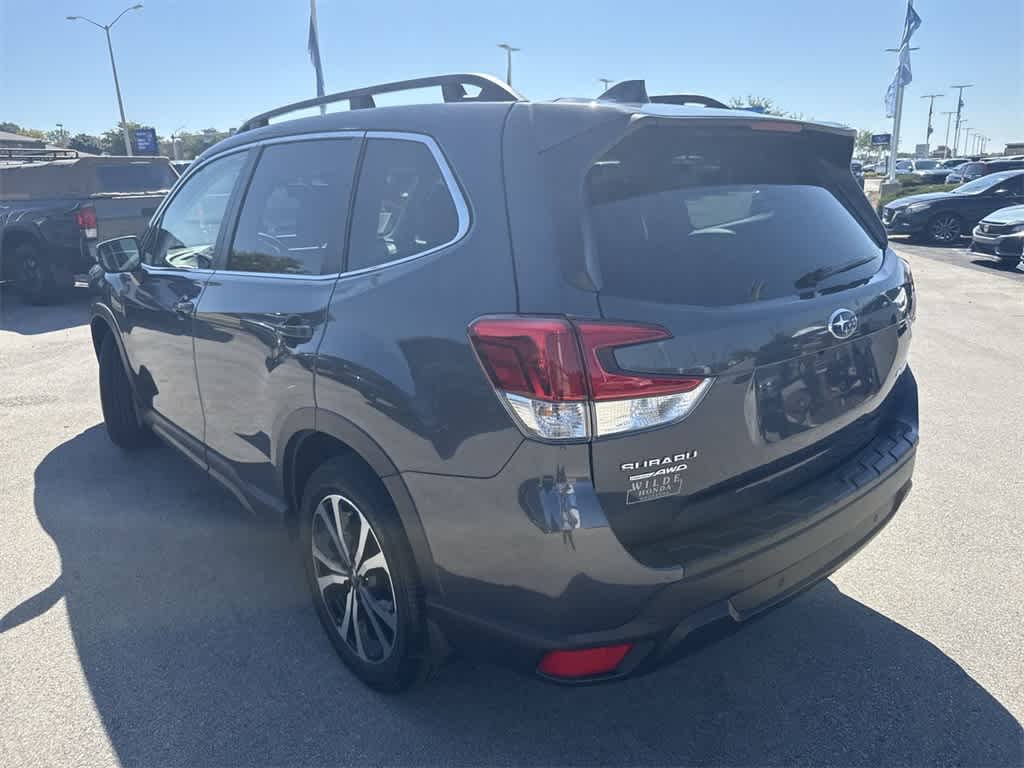 2023 Subaru Forester Limited photo 3