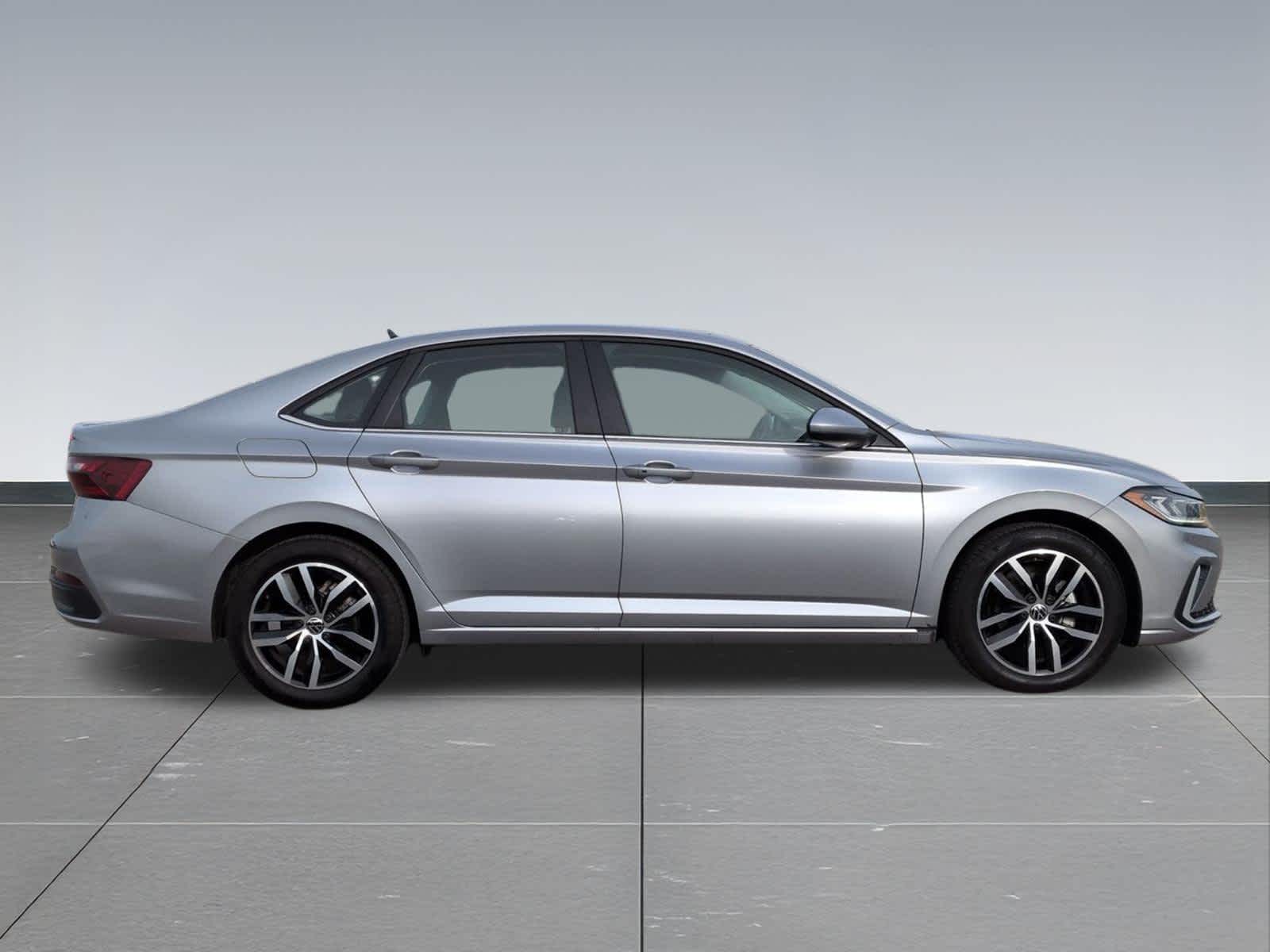 Thumbnail: 2025 Volkswagen Jetta - 7