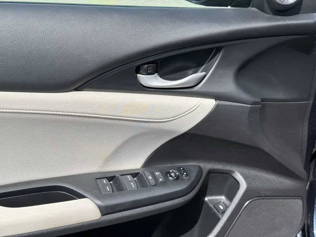 Thumbnail: 2021 Honda Insight - 14
