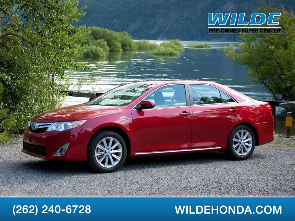 2014 Toyota Camry LE -
                  Waukesha, WI