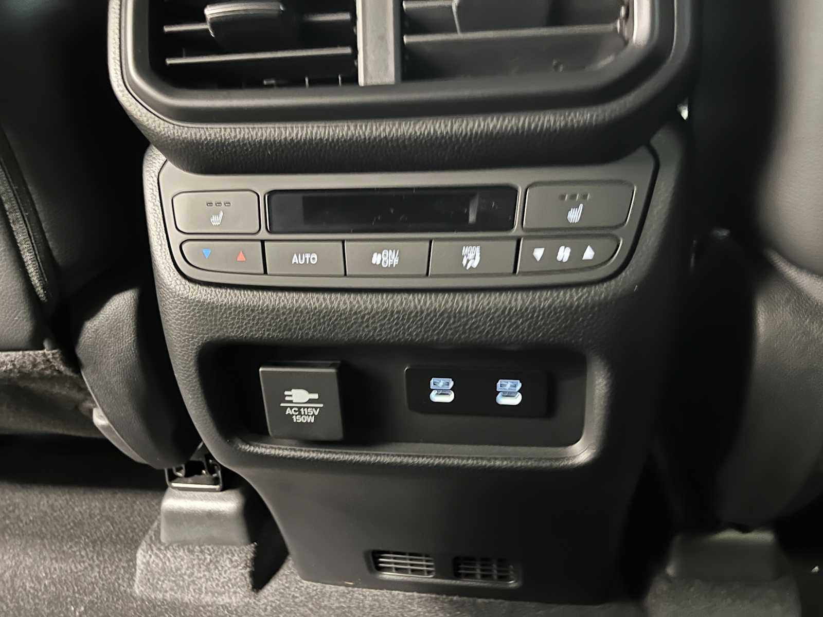 Thumbnail: 2026 Honda Pilot - 24