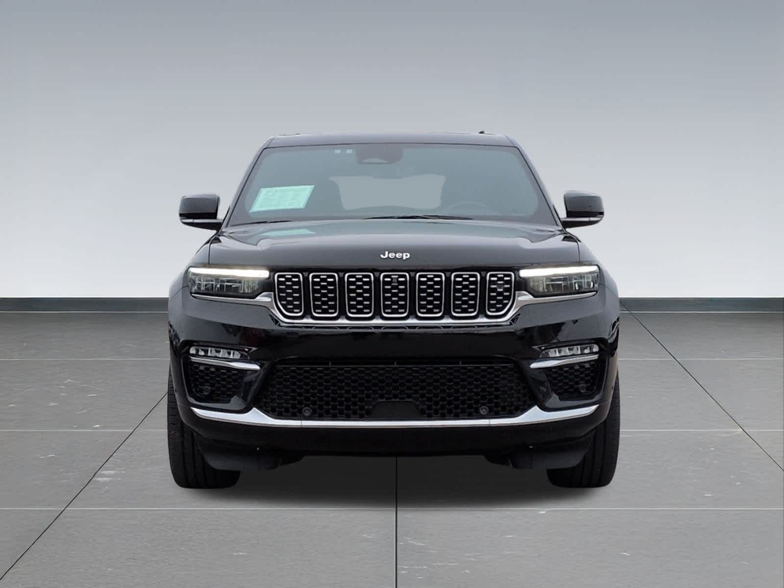 Thumbnail: 2023 Jeep Grand Cherokee - 9