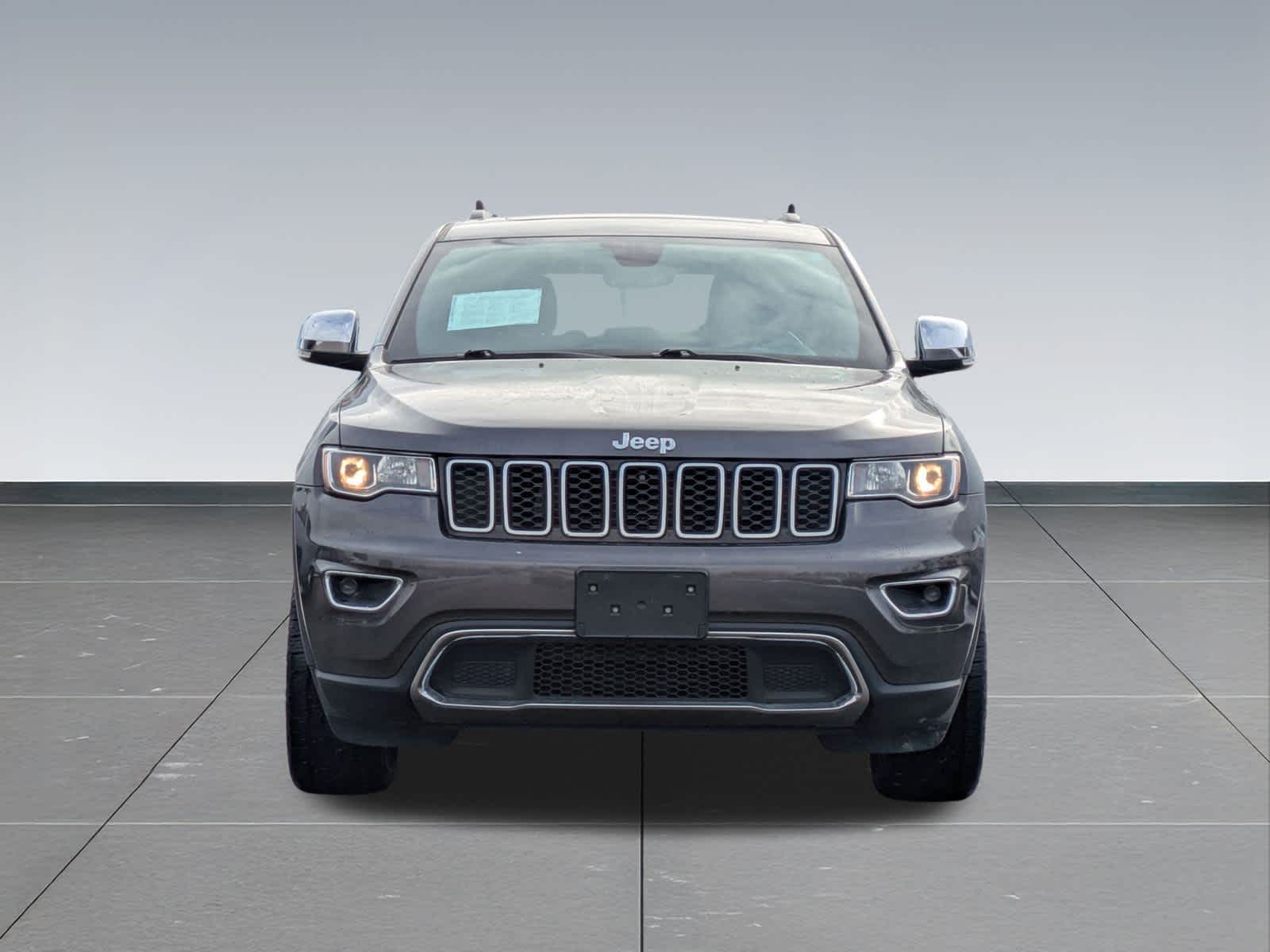 Thumbnail: 2020 Jeep Grand Cherokee - 9
