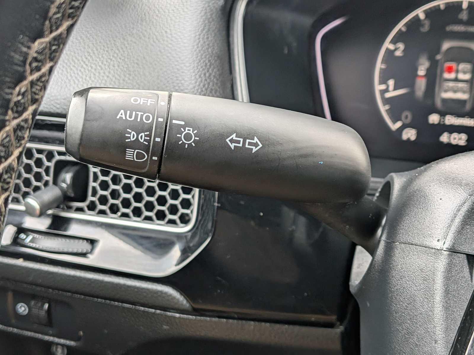 Thumbnail: 2023 Honda Civic - 24