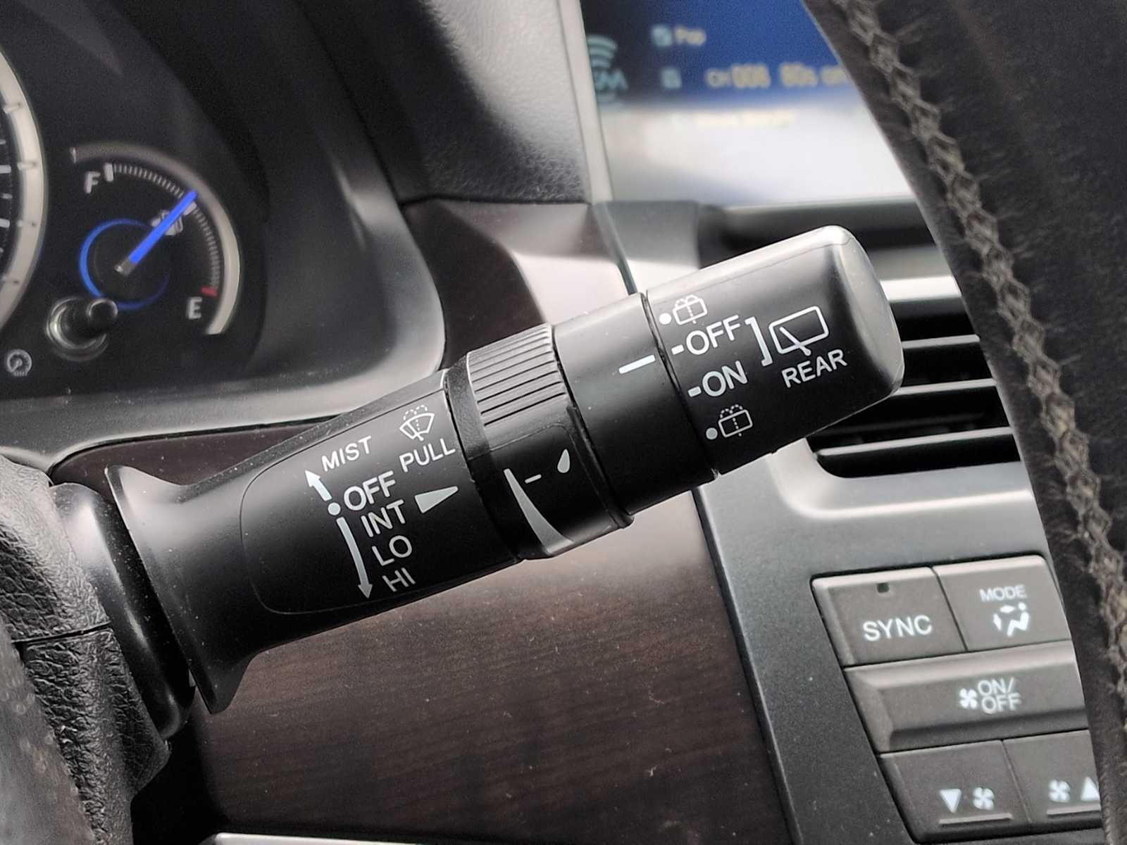 Thumbnail: 2013 Honda Crosstour - 26