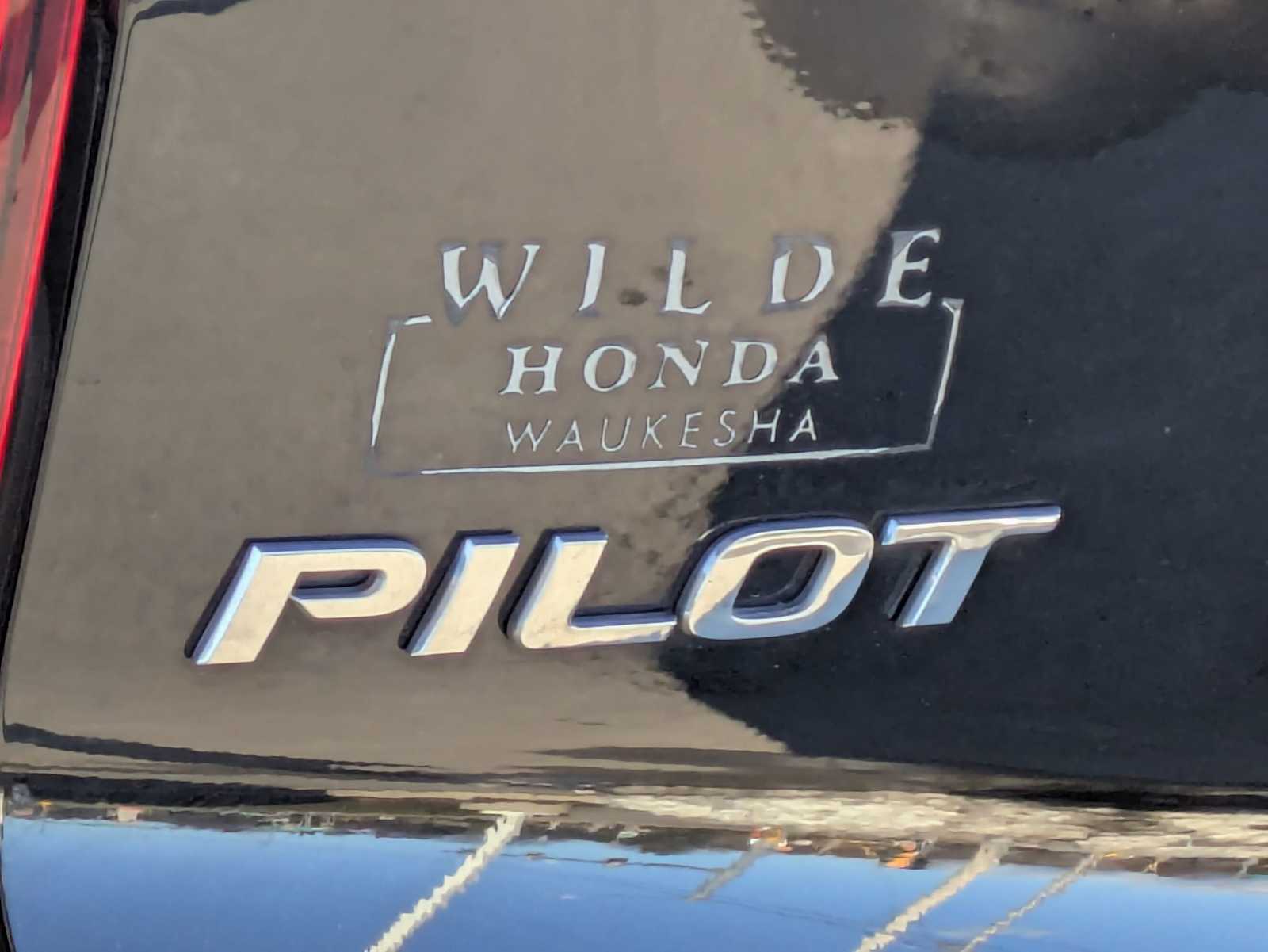 Thumbnail: 2017 Honda Pilot - 12