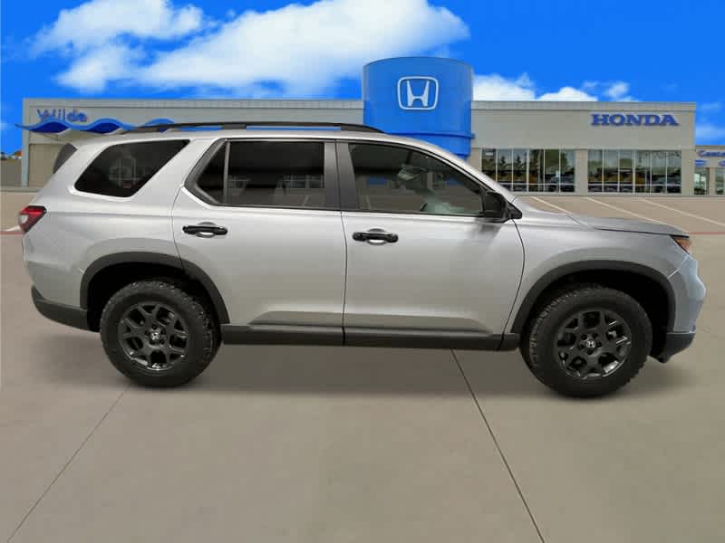 Thumbnail: 2025 Honda Pilot - 8