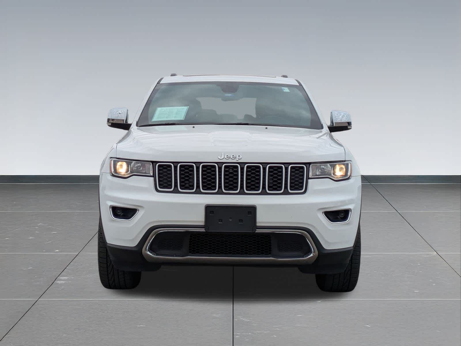 Thumbnail: 2021 Jeep Grand Cherokee - 9