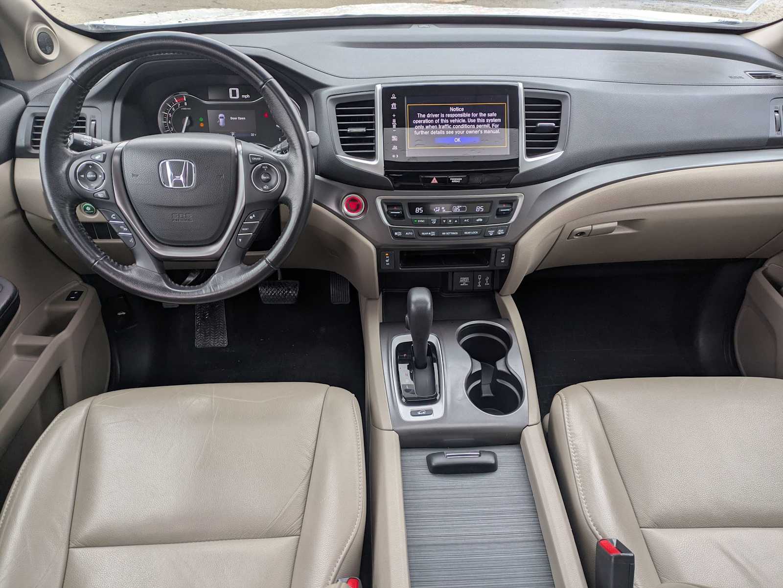 Thumbnail: 2017 Honda Pilot - 14