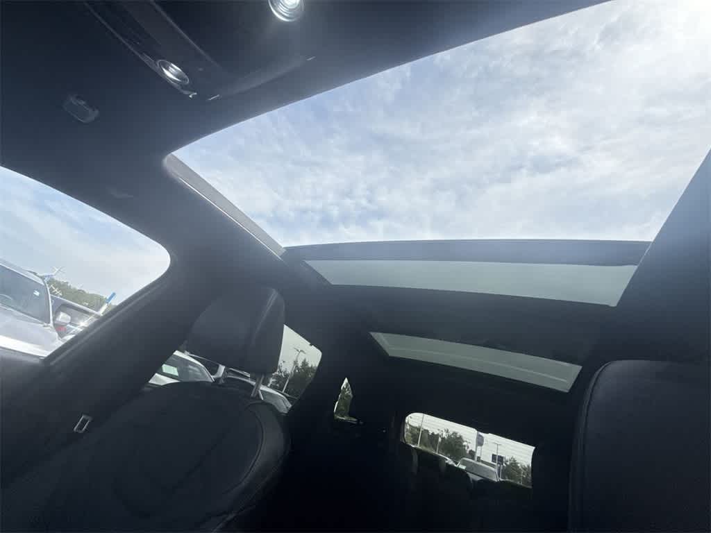 Thumbnail: 2025 Kia Sorento - 18