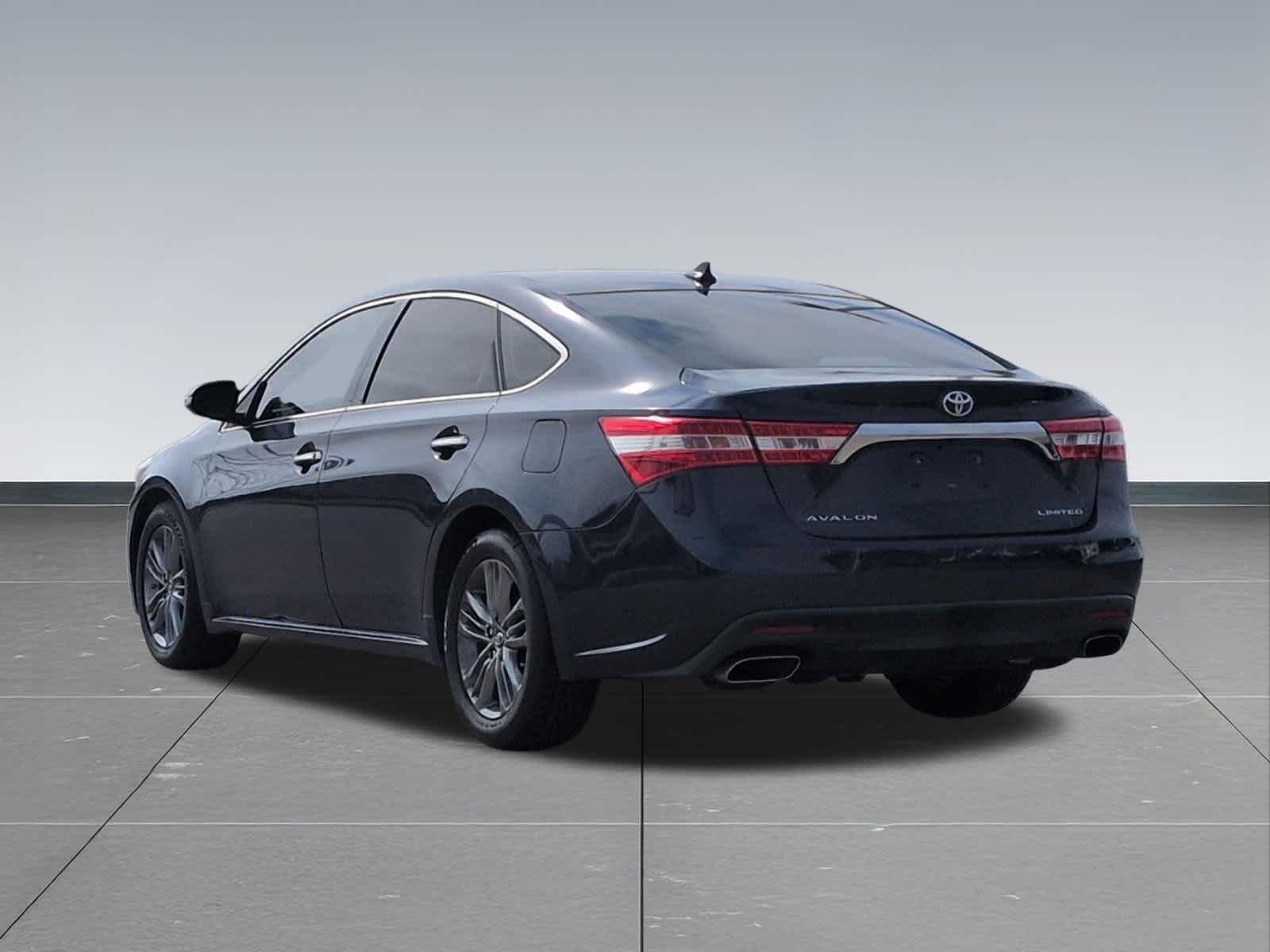 Thumbnail: 2014 Toyota Avalon - 4