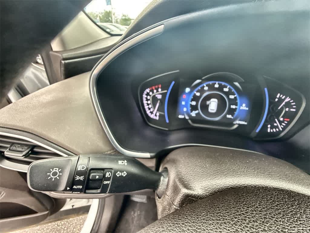 2019 Hyundai Santa Fe SEL 25