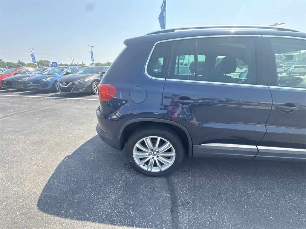 2012 Volkswagen Tiguan SE 6