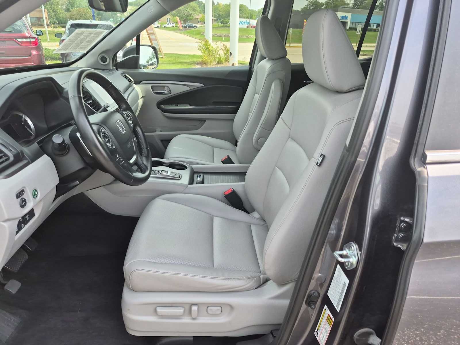 2023 Honda Ridgeline RTL - Photo 16