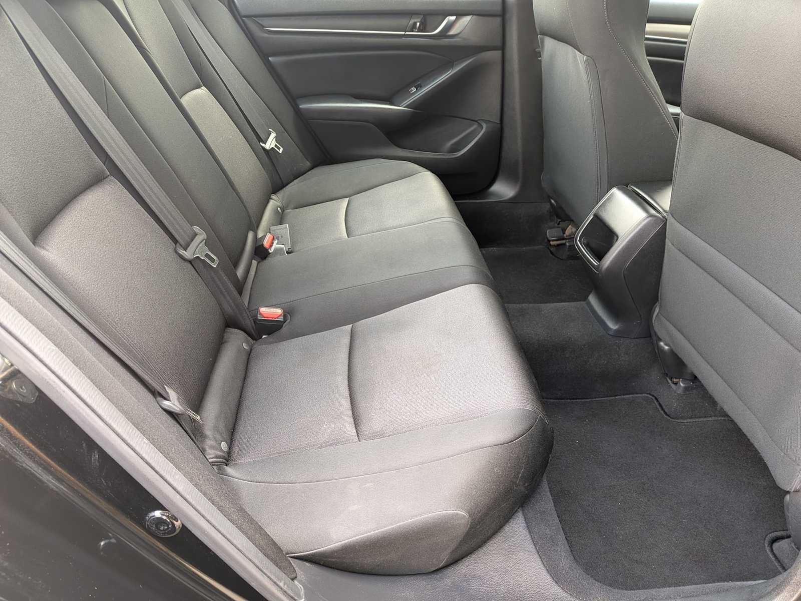 Thumbnail: 2018 Honda Accord - 18