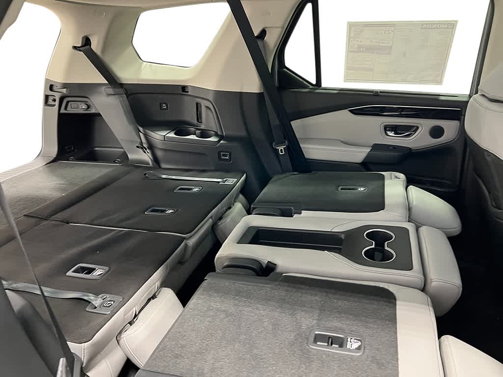 Thumbnail: 2025 Honda Pilot - 35