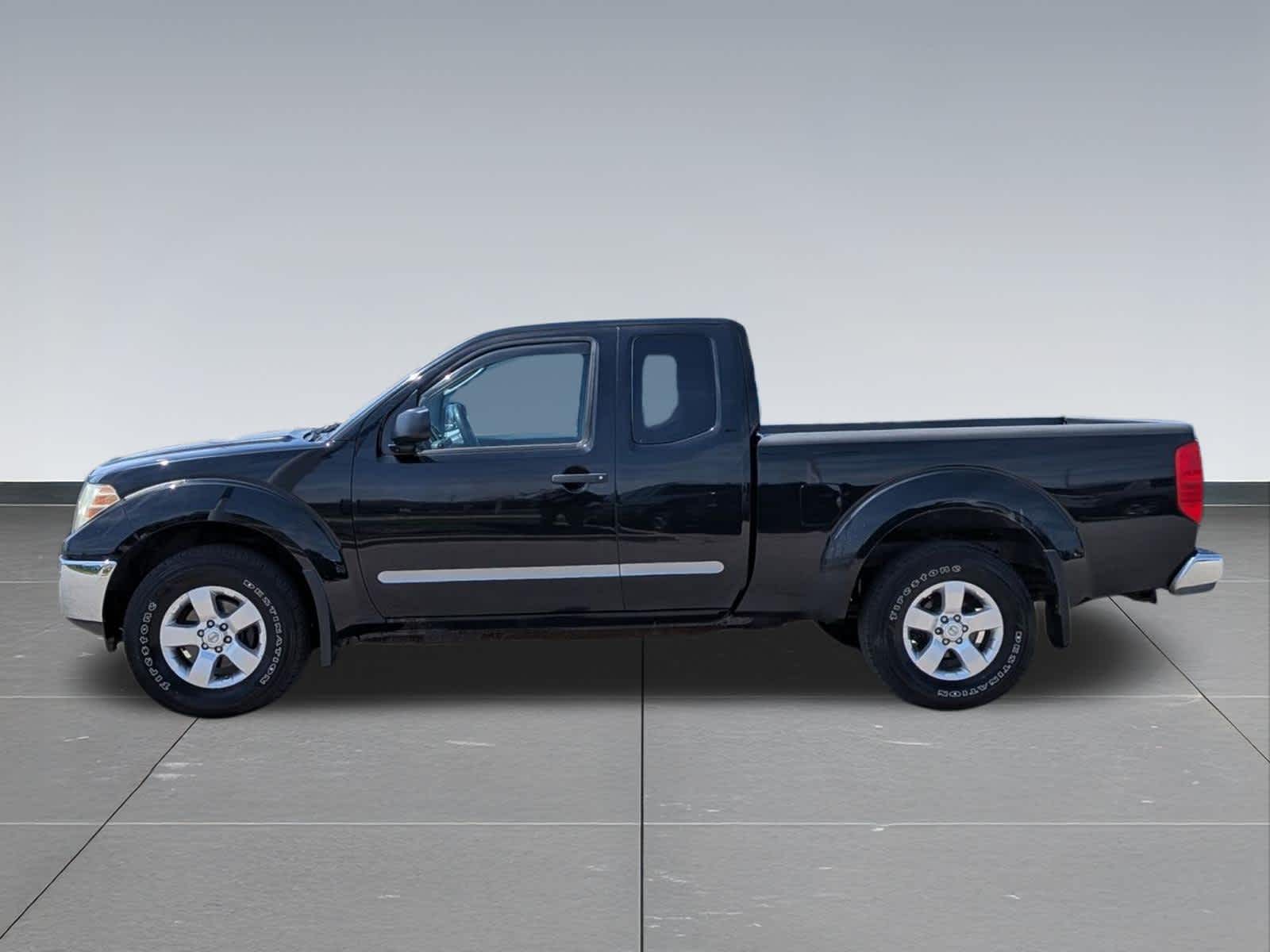 Thumbnail: 2011 Nissan Frontier - 2