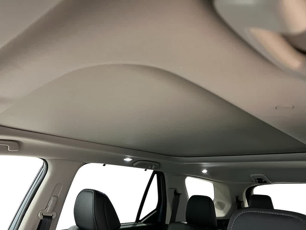 Thumbnail: 2025 Honda Pilot - 18