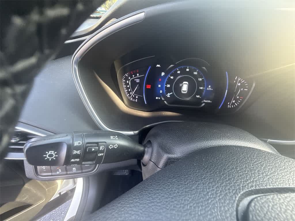 Thumbnail: 2020 Hyundai Santa Fe - 25