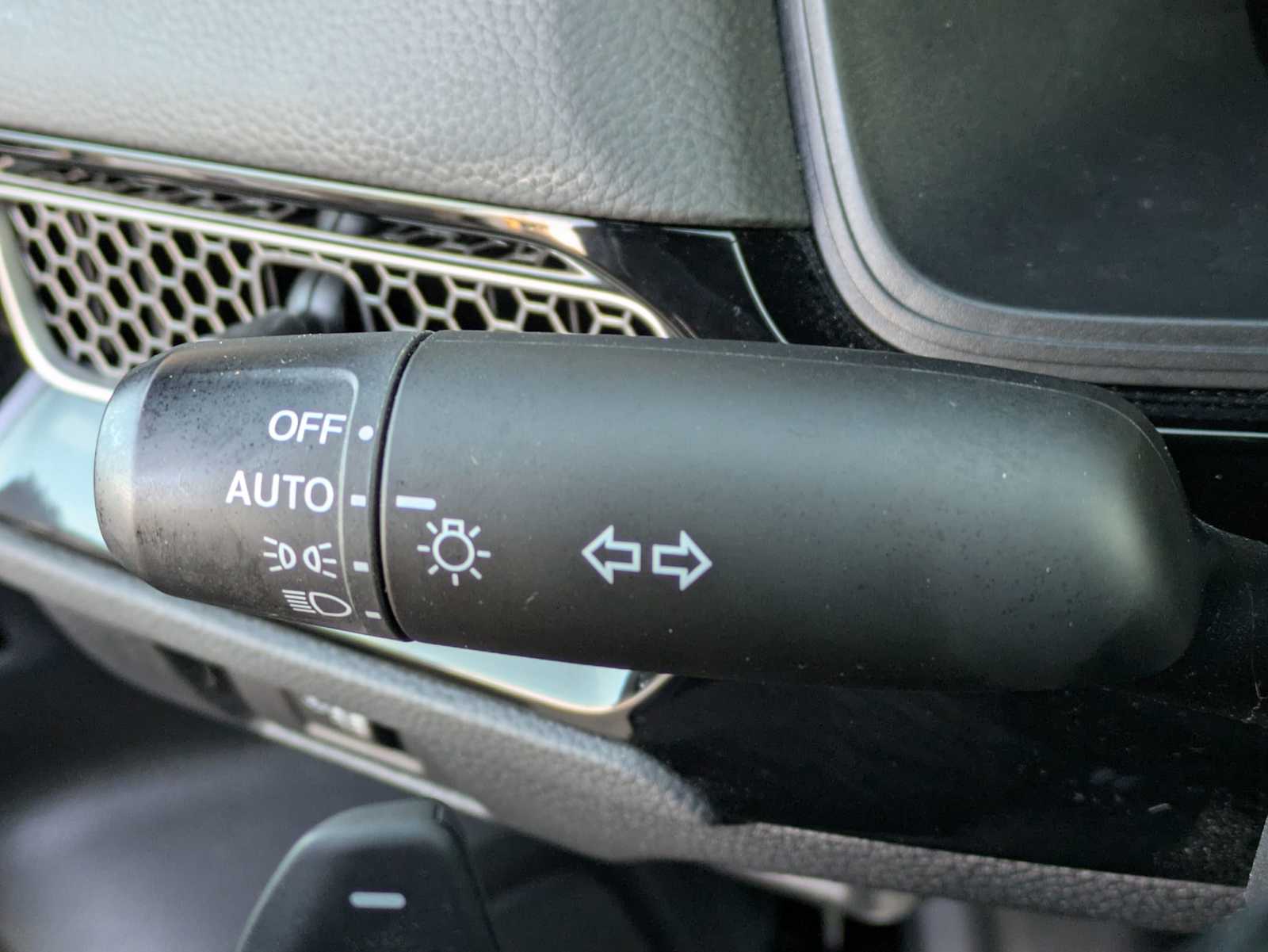 Thumbnail: 2024 Honda Civic - 24