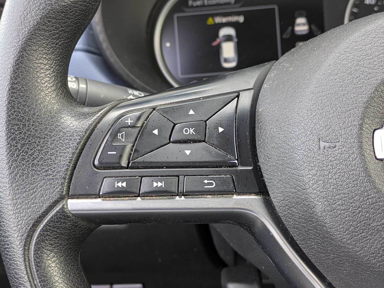 Thumbnail: 2023 Nissan Versa - 21