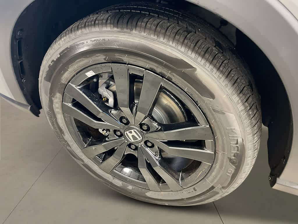 Thumbnail: 2026 Honda HR-V - 11