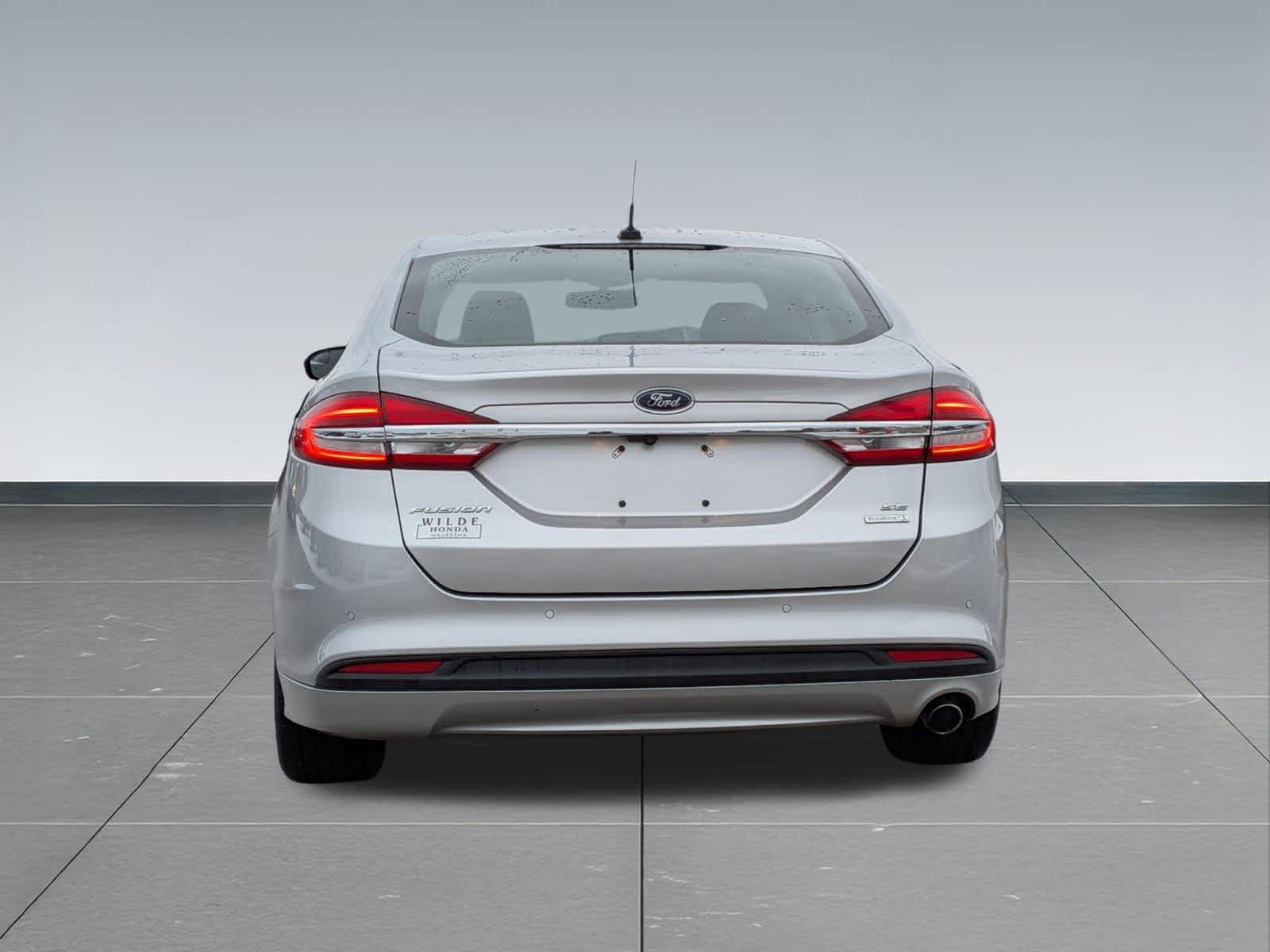 Thumbnail: 2017 Ford Fusion - 5