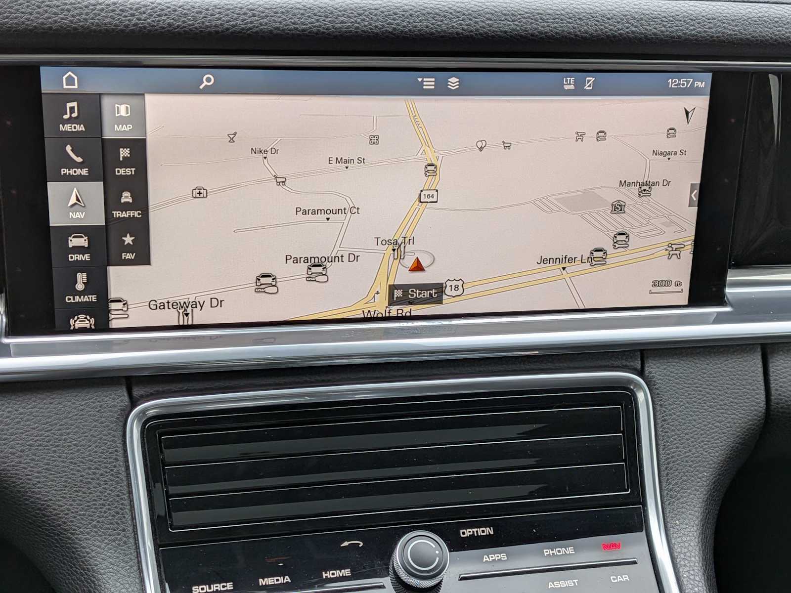 Thumbnail: 2017 Porsche Panamera - 29