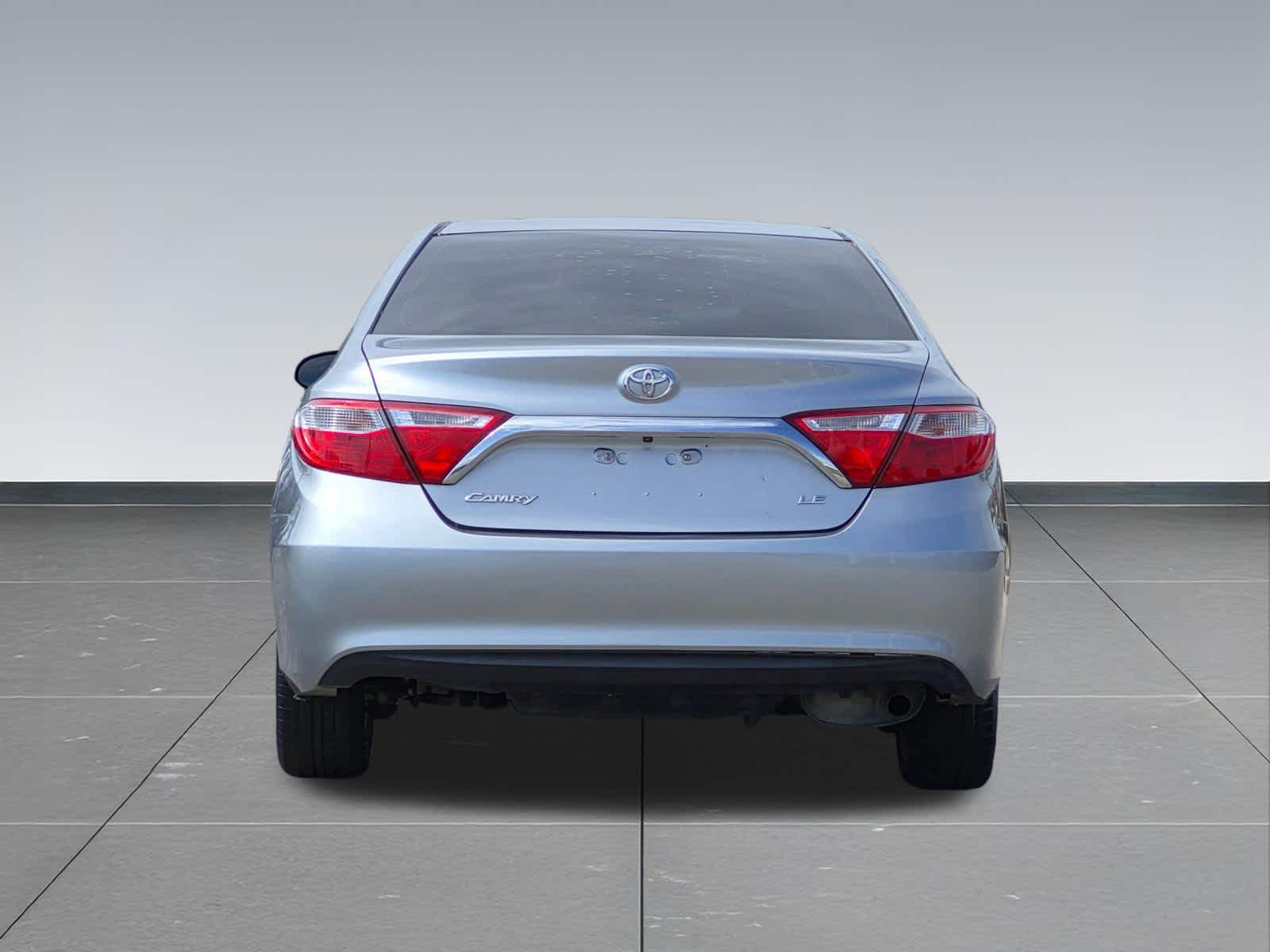 Thumbnail: 2017 Toyota Camry - 7