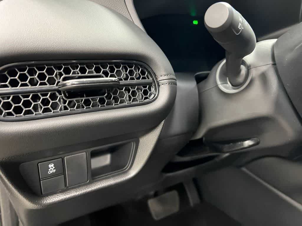Thumbnail: 2025 Honda HR-V - 13