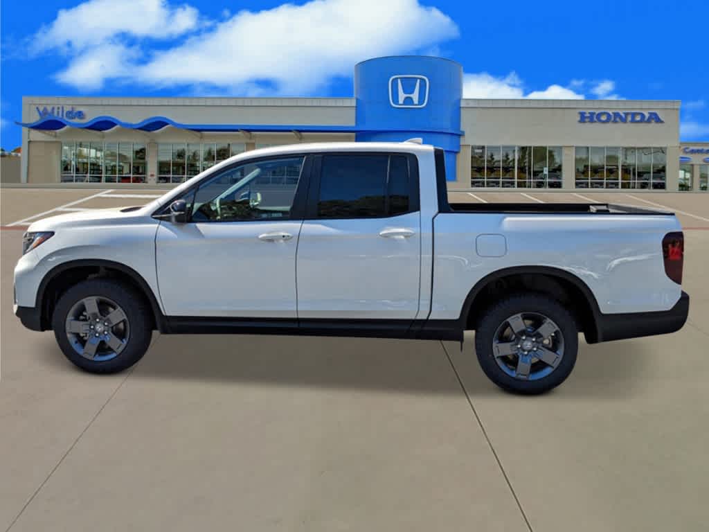 Thumbnail: 2025 Honda Ridgeline - 2