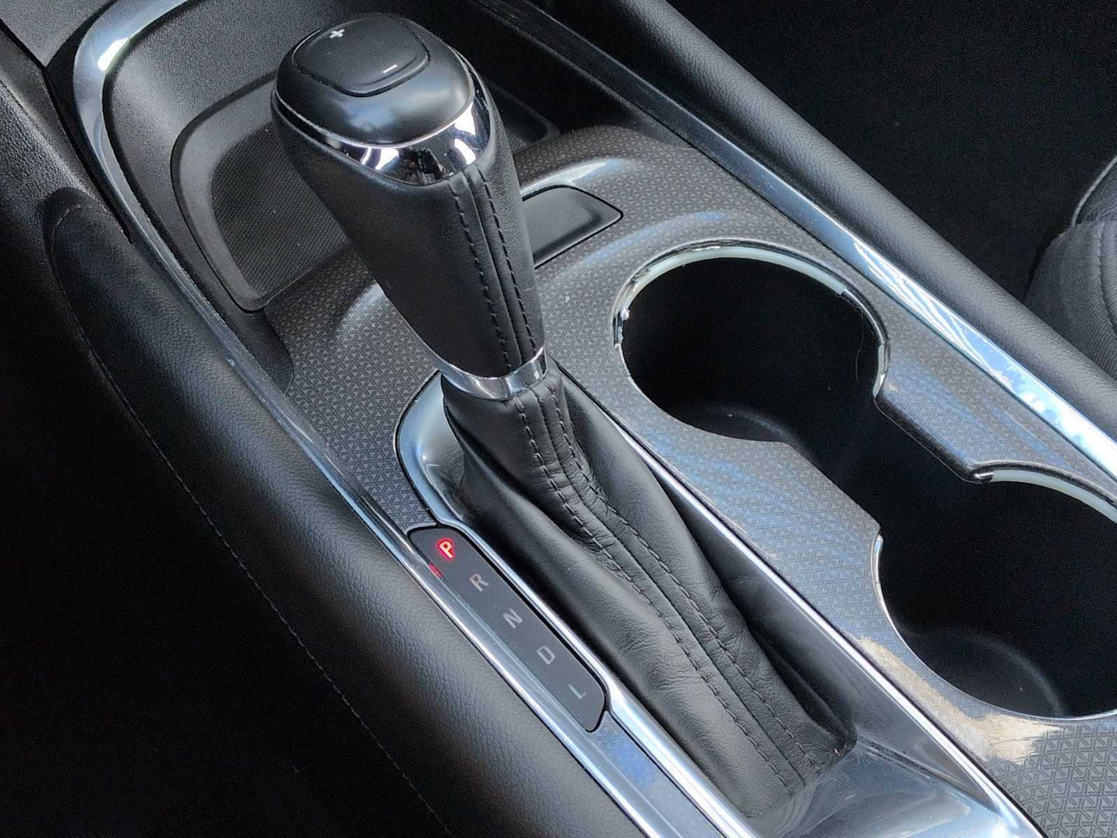 Thumbnail: 2016 Chevrolet Malibu - 28