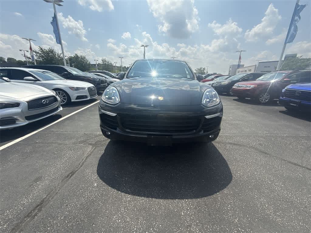 Thumbnail: 2015 Porsche Cayenne - 9
