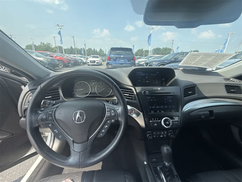 Thumbnail: 2019 Acura ILX - 14