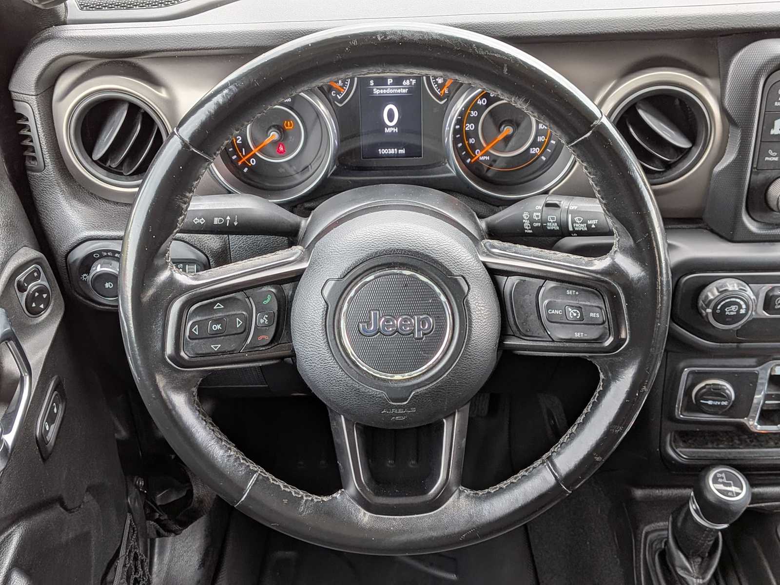 Thumbnail: 2018 Jeep Wrangler - 19