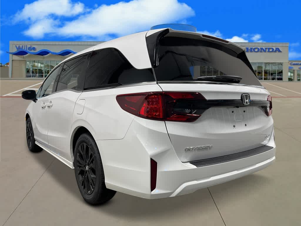 Thumbnail: 2026 Honda Odyssey - 3