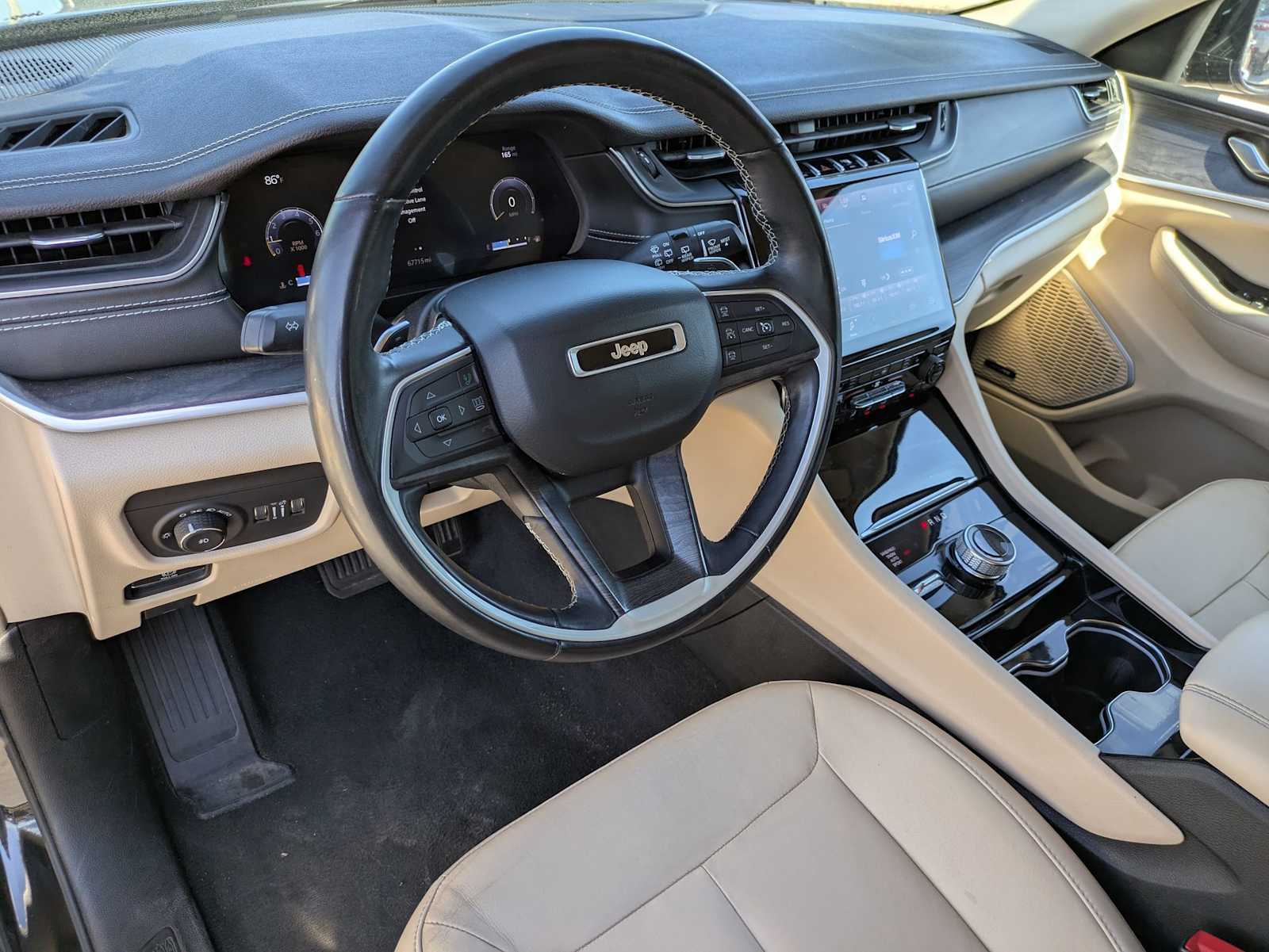 Thumbnail: 2021 Jeep Grand Cherokee L - 2