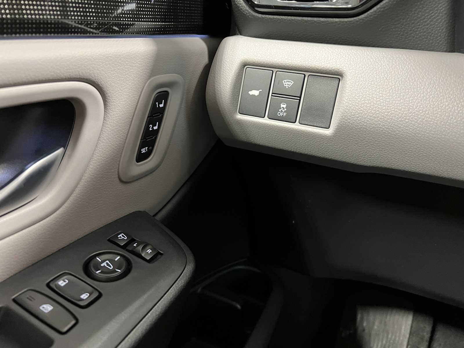2025 Honda Pilot Elite 21