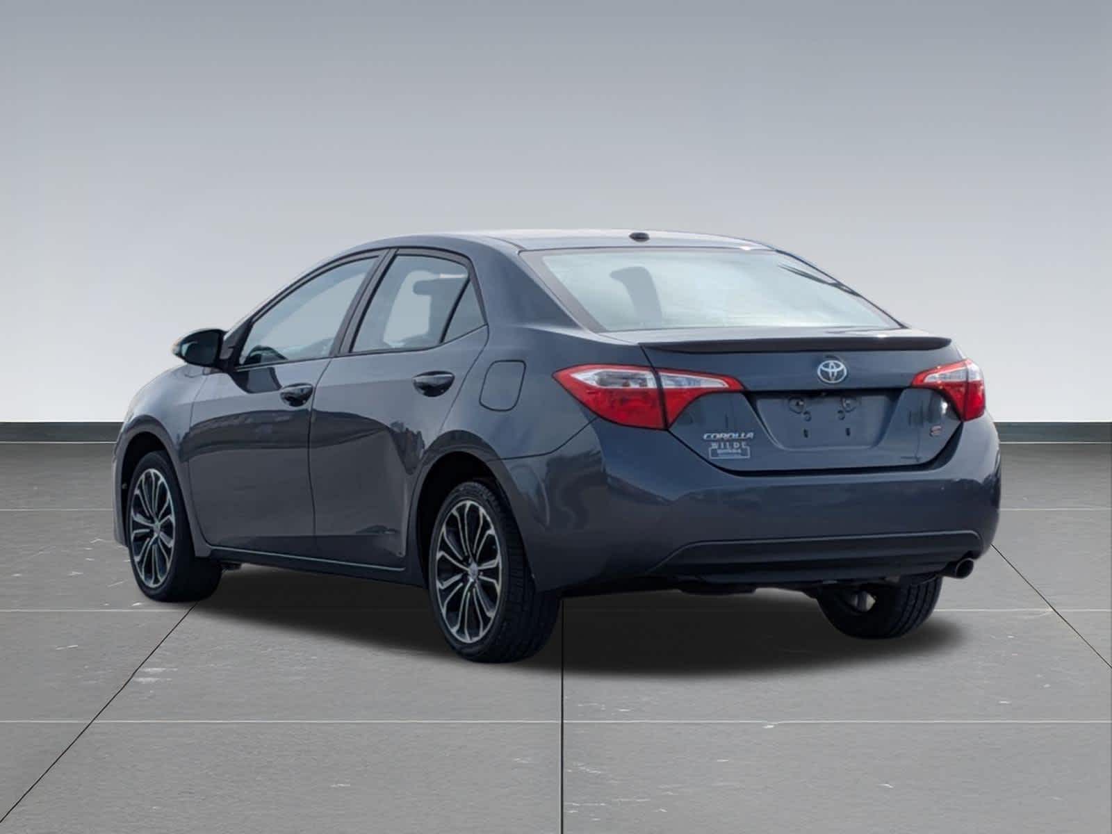 Thumbnail: 2016 Toyota Corolla - 3