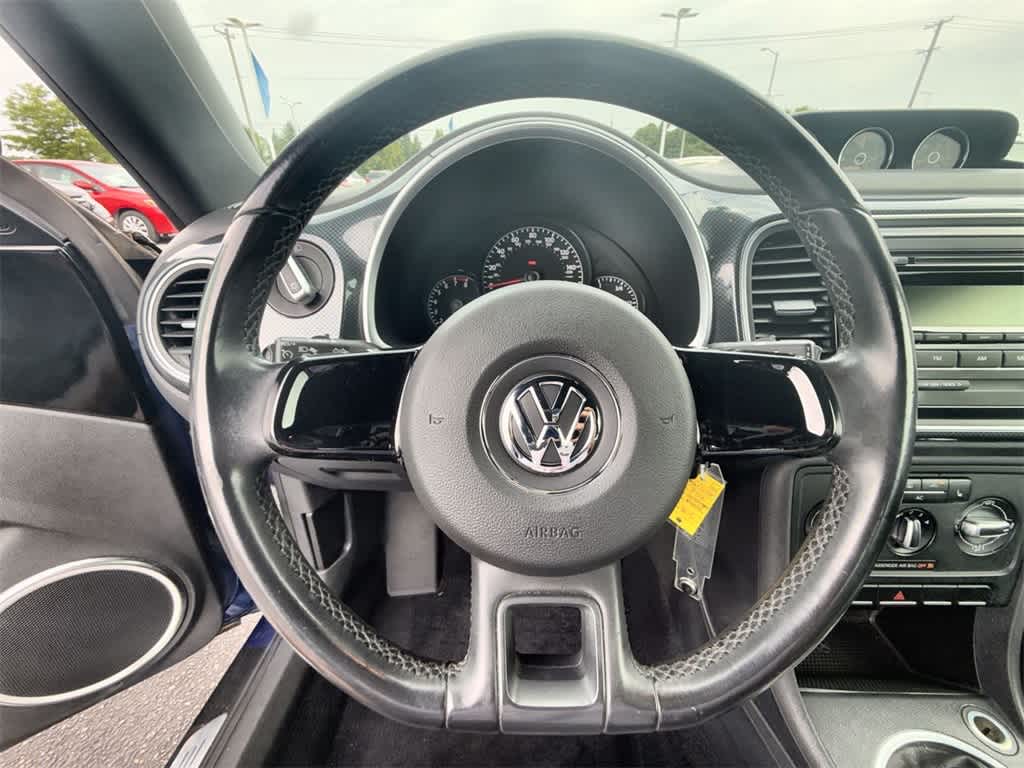 2012 Volkswagen Beetle  21