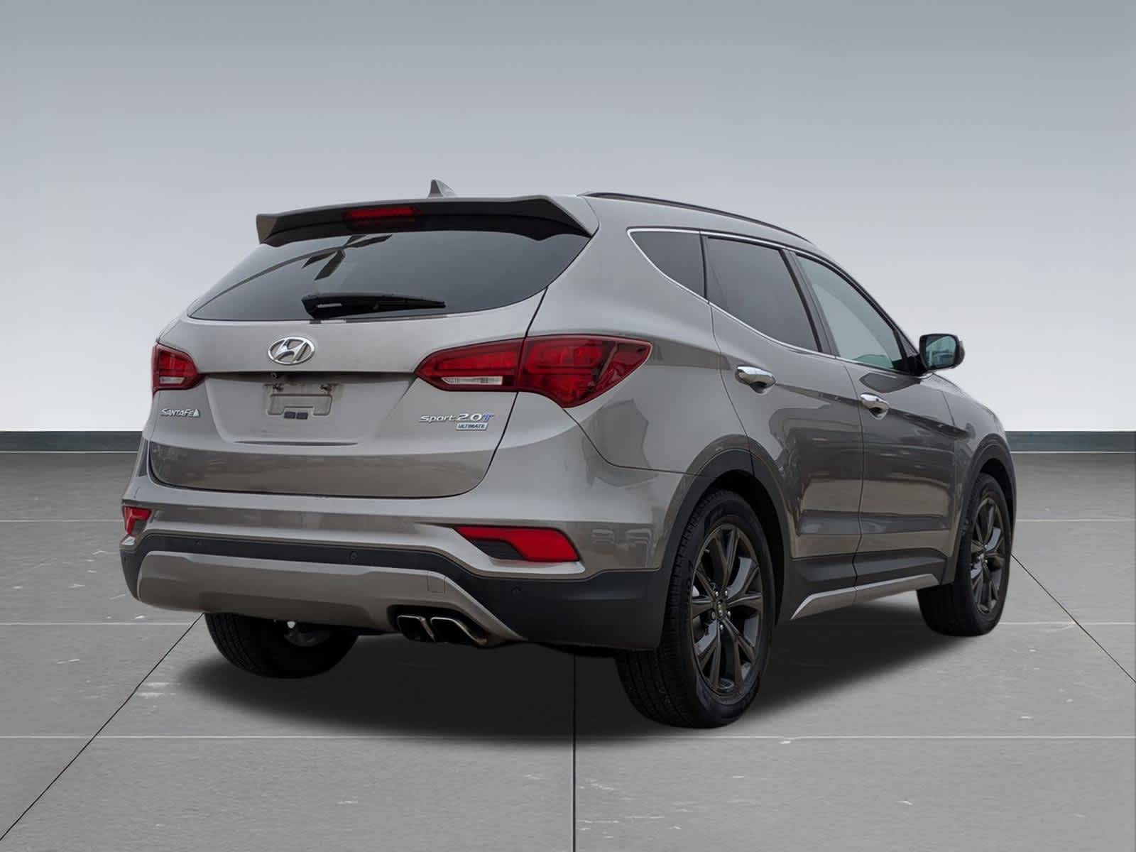 Thumbnail: 2017 Hyundai Santa Fe - 6