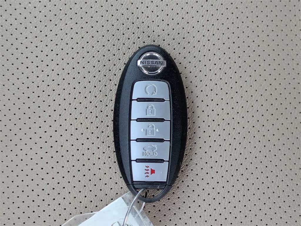 Thumbnail: 2016 Nissan Altima - 33