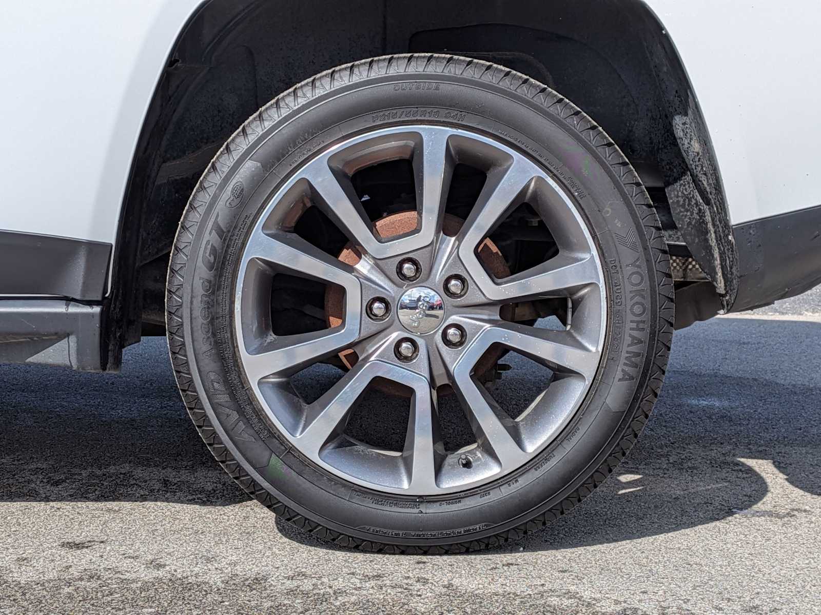 Thumbnail: 2017 Jeep Compass - 13