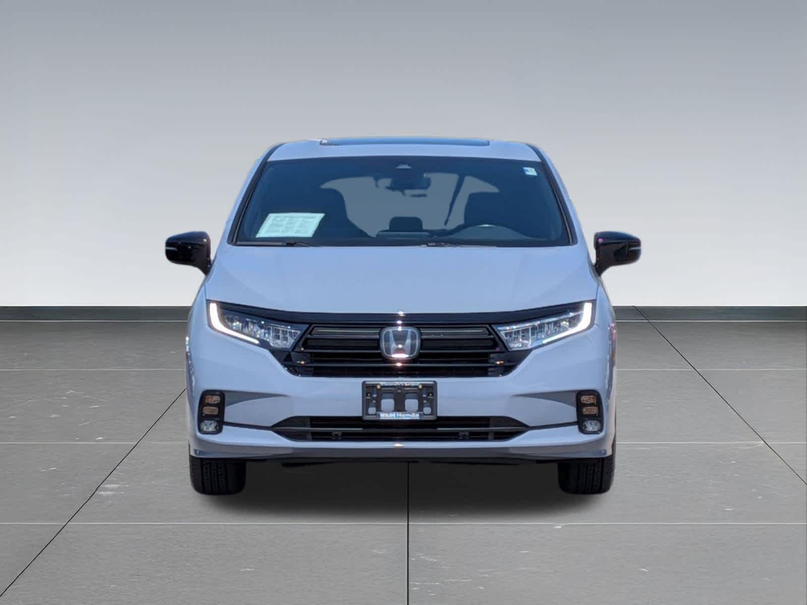 Thumbnail: 2023 Honda Odyssey - 7